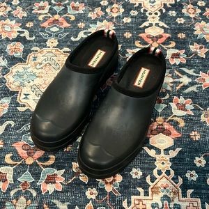 Hunter clogs